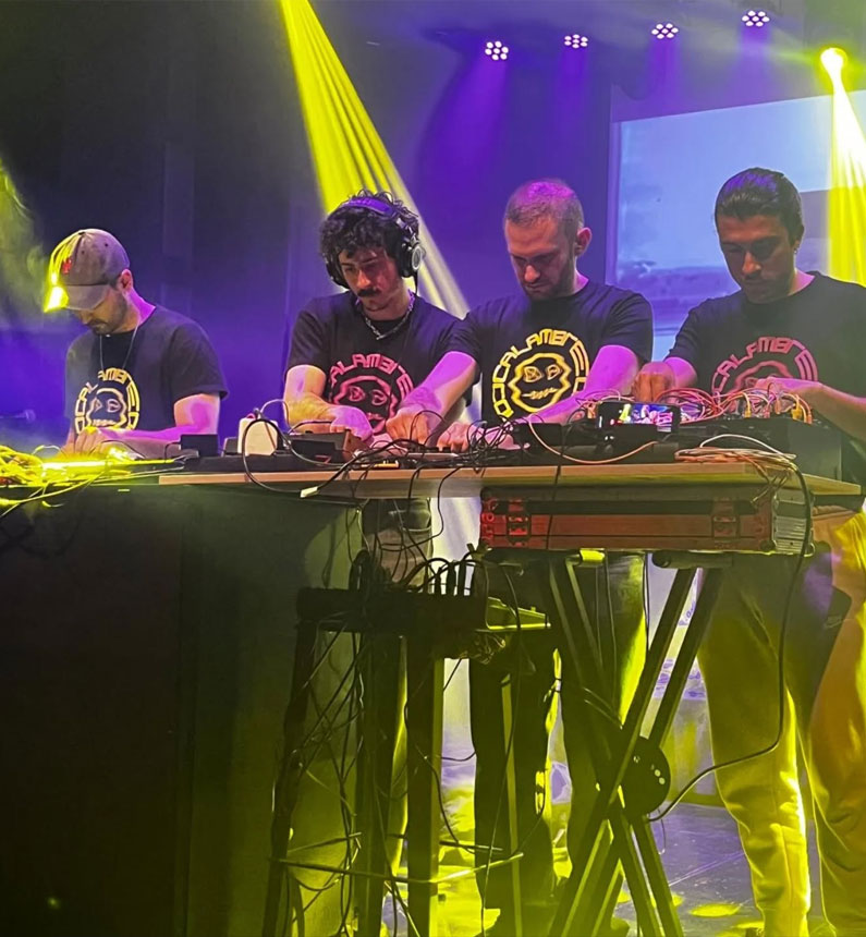 Calambre Colectivo y Tentácula: música cósmica de la tierra nuestra