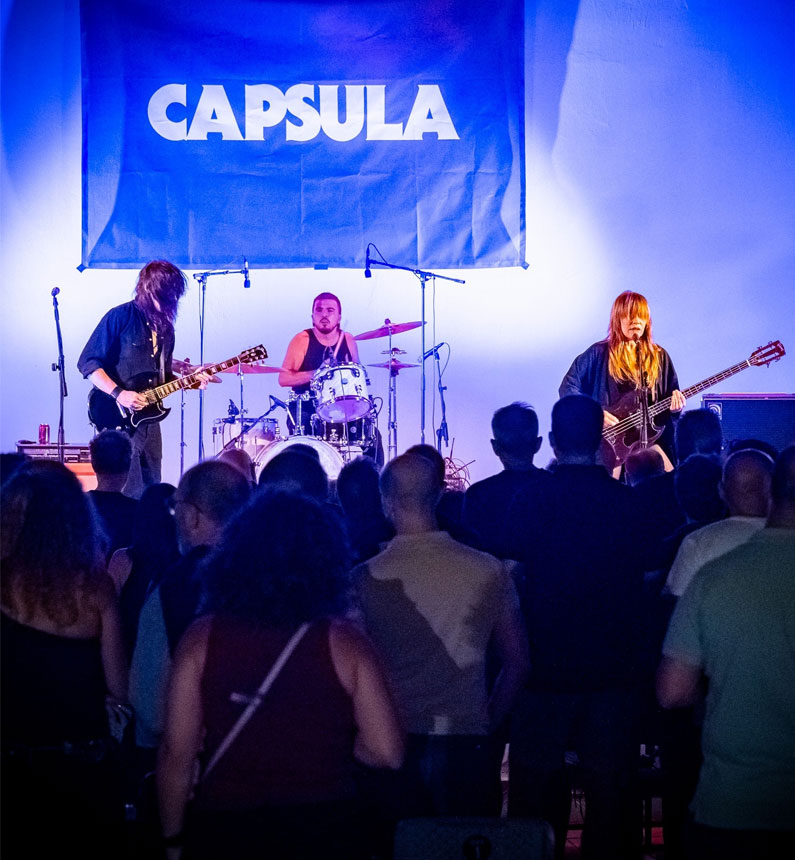Cápsula: De qué planeta viniste
